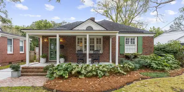 5 Yeadon Avenue