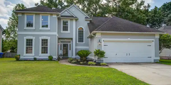 3242 Heathland Way