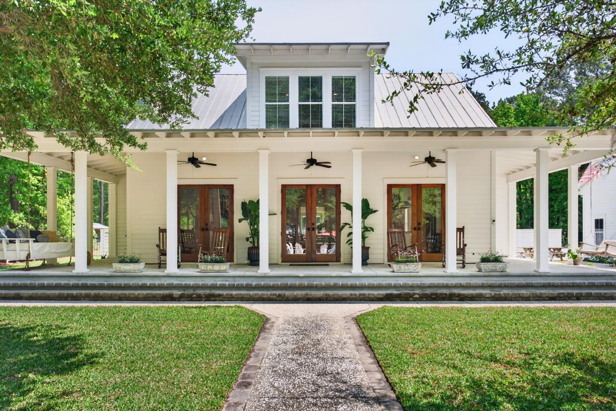 Image 4: Southern Charm
