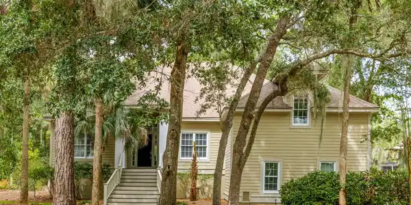 2945 Seabrook Island Road, Johns Island SC 29455