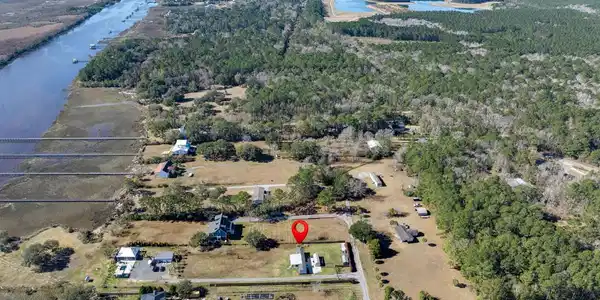 712 Donnelly Corner Drive, Awendaw SC 29429