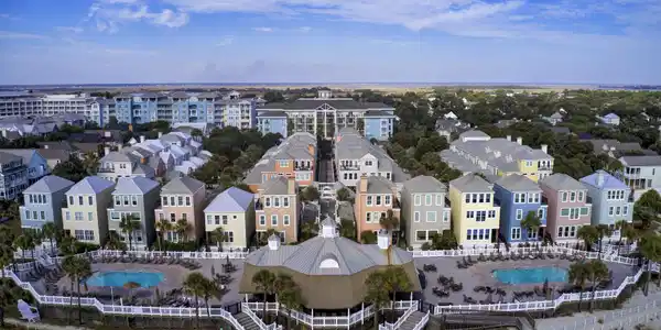 70 Grand Pavilion Boulevard