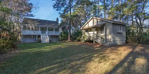 7717 White Point Road