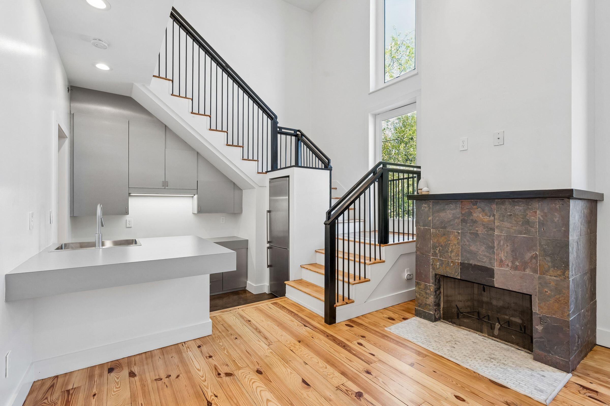 Image 3: 2 Francis St-KeenEyeMarketing-17