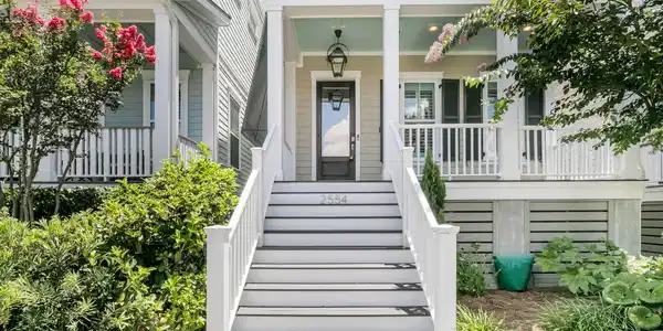 Image 2: Double Porches