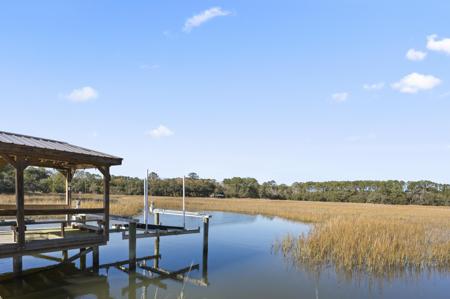1695 Summer Marsh Lane, Wadmalaw Island SC 29487