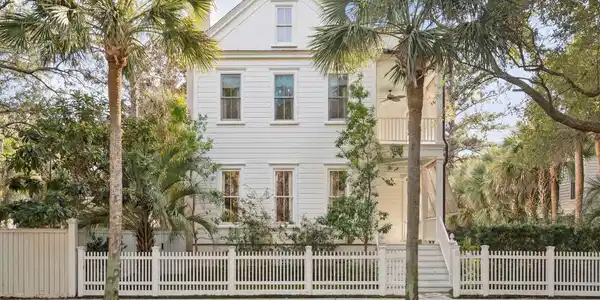 87 Secession Street
