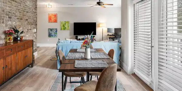 250 Seven Farms Drive # 202, Charleston SC 29492