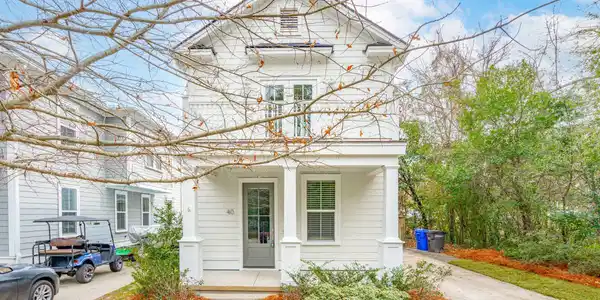 40 Shem Drive, Mount Pleasant SC 29464