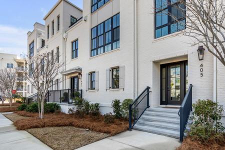 405 Spartina Lane