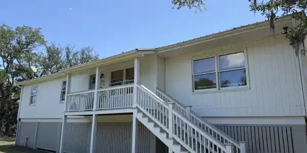 71 Harbor River Circle