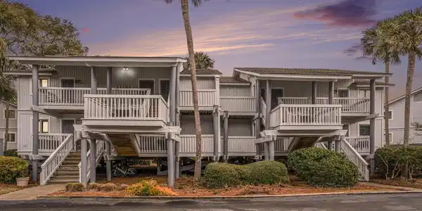 12 Lagoon Villa, Isle of Palms SC 29451