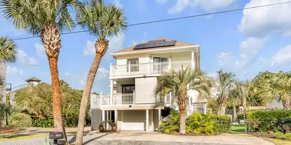 109 Carolina Boulevard, Isle of Palms SC 29451