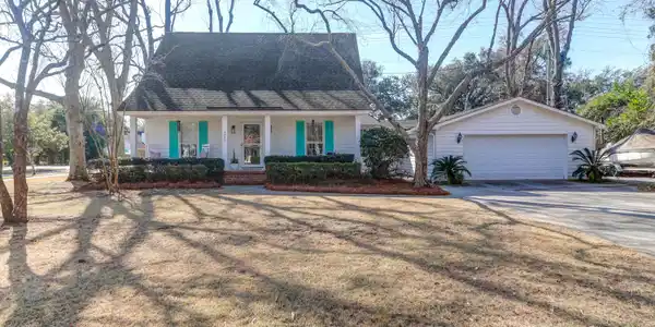 1055 Grand Concourse Street, Charleston SC 29412