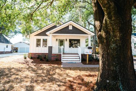 2171 Medway Road, Charleston SC 29412