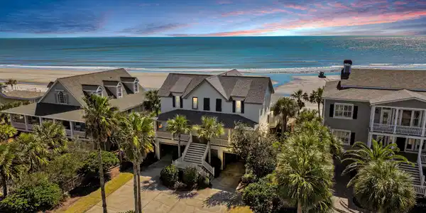 212 Ocean Boulevard