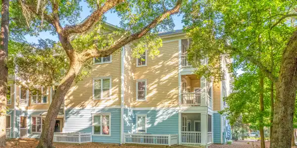 200 Bucksley Lane