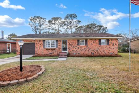 1160 Landsdowne Drive, Charleston SC 29412