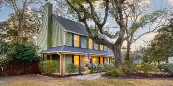 495 Mount Royall Drive, Mount Pleasant SC 29464