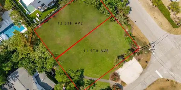 13 5th Avenue Avenue