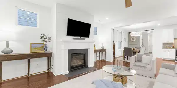 Image 4: 1538 Watt Pond Road