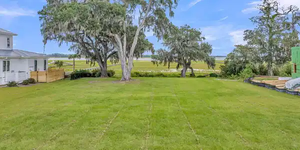 Image 4: Lot 5 Site