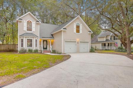 663 Majestic Oaks Drive, Charleston SC 29412