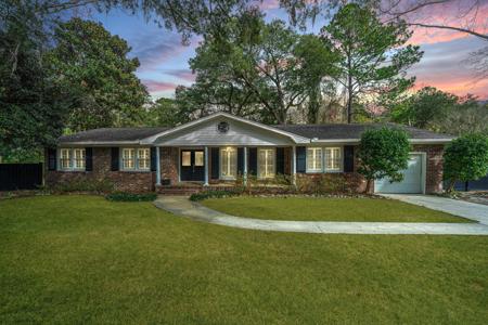 38 Saint Augustine Drive, Charleston SC 29407