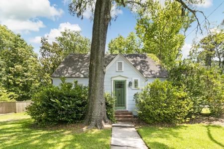 524 Woodland Shores Road