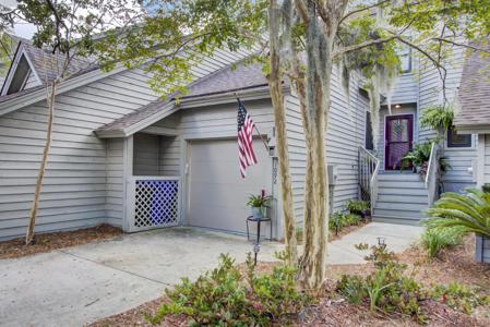 1092 Marsh Court Lane