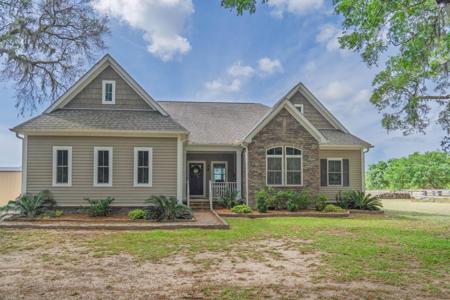 7875 Berry Manor Lane