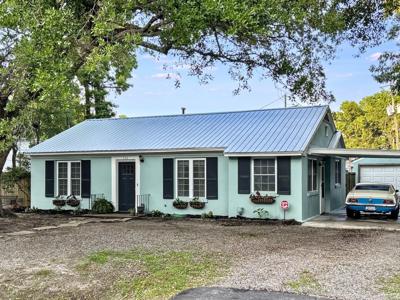 532 Sunset Drive