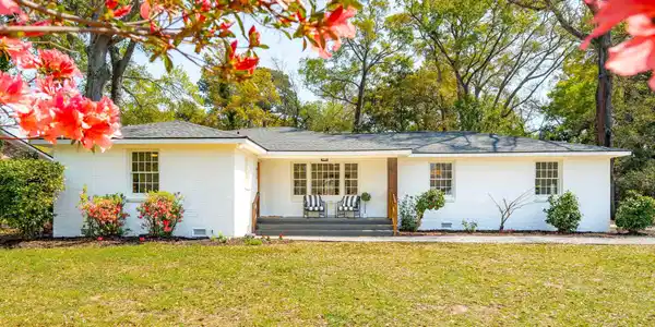 673 Edmonds Drive, Charleston SC 29412