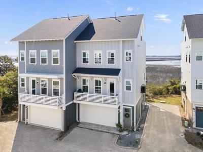 1109 Studdingsail Lane, Charleston SC 29412