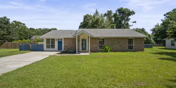 3045 Ermine Drive