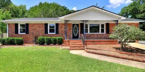 857 Mikell Drive, Charleston SC 29412