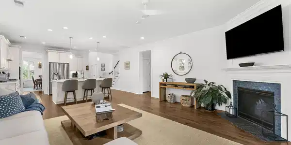 Image 3: Great Room