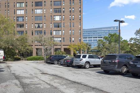 14 Lockwood Drive # A, Charleston SC 29401