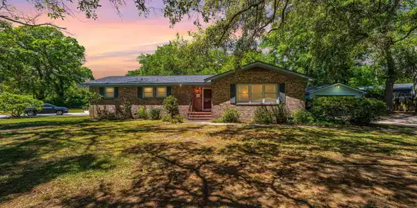 776 Stiles Drive, Charleston SC 29412