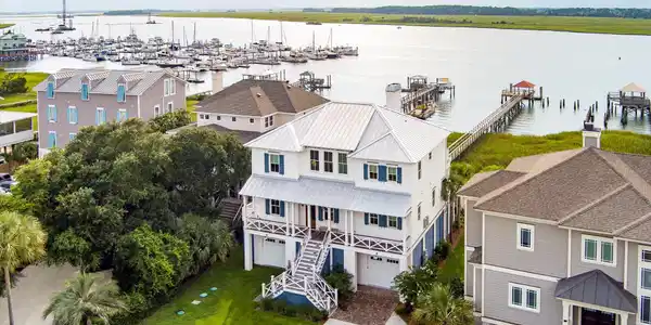 9 Red Sunset Lane