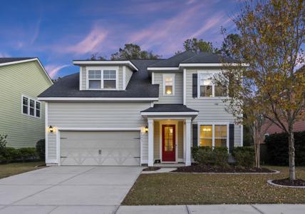 2593 Larch Lane