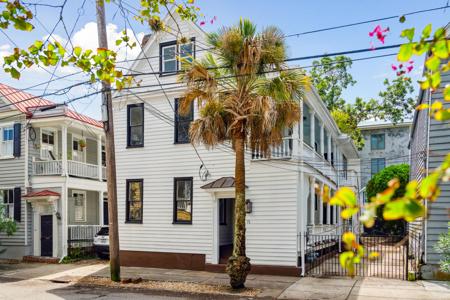 71 Vanderhorst Street, Charleston SC 29403