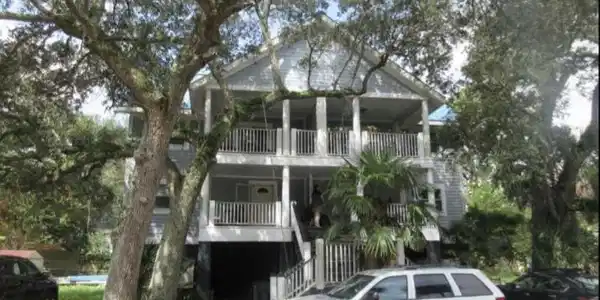 124 E Hudson Avenue, Folly Beach SC 29439
