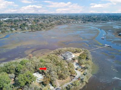 1618 Nemours Drive, Charleston SC 29407