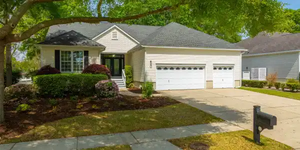 1267 Palmetto Peninsula Drive, Mount Pleasant SC 29464