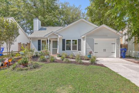 1747 River Front Drive, Charleston SC 29407