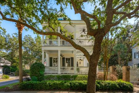 110 N Shelmore Boulevard