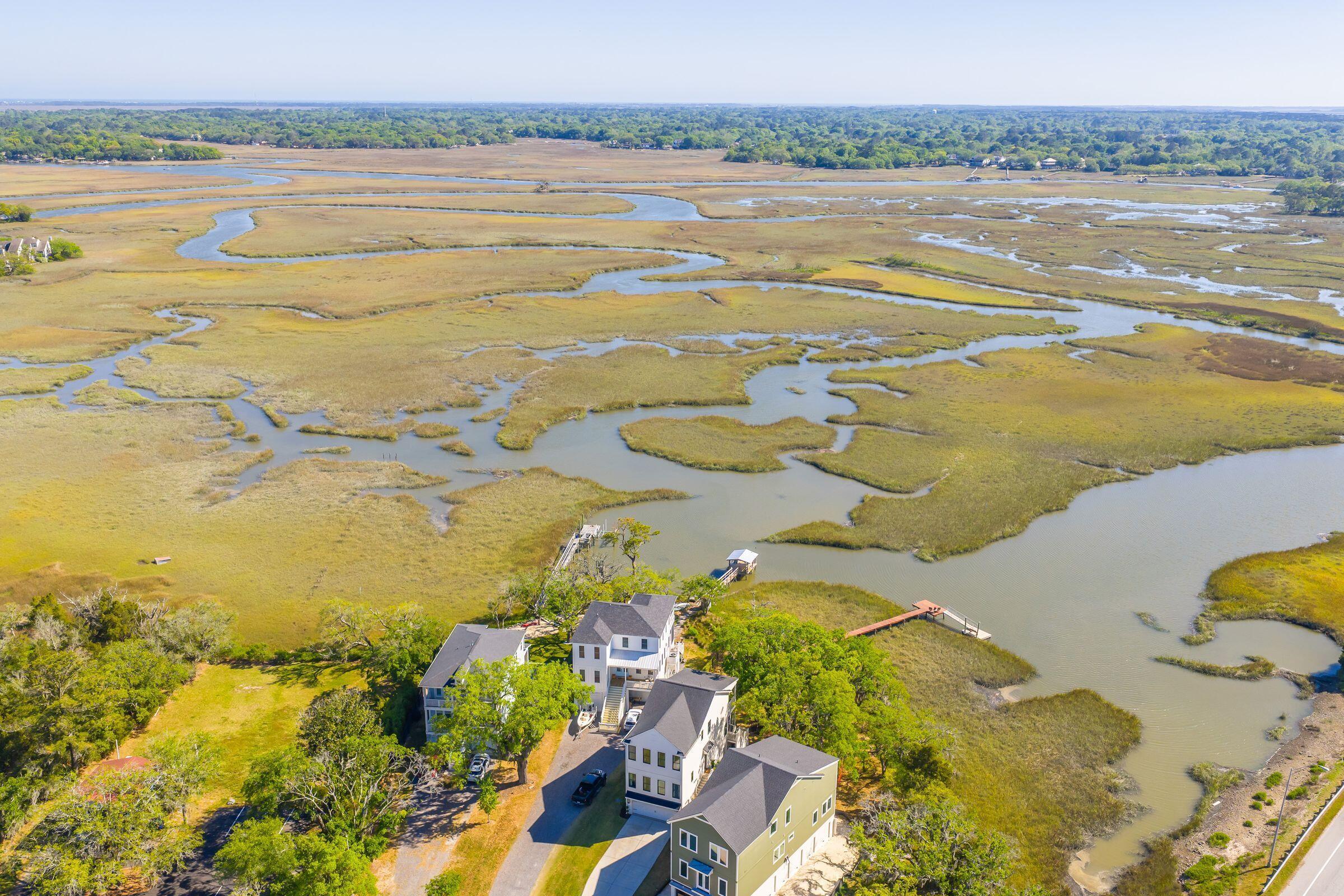 Image 3: 1395HarborViewRd-KeenEyeMarketing-112