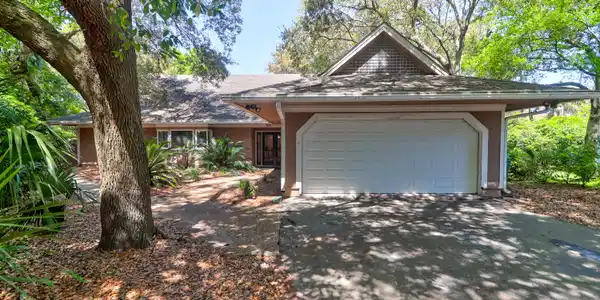 4 Abalone Alley, Isle of Palms SC 29451