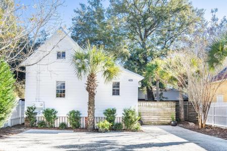 425 King Street